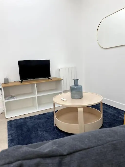 Grand F2 Lumineux Apartment Clermont-Ferrand 0*,  France